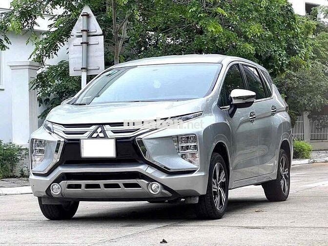 Mitsubishi Xpander 1.5 AT 2021 Bạc