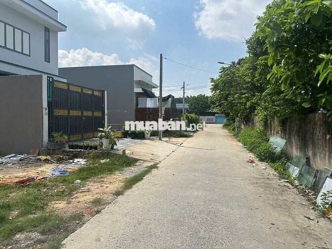 100m2 Đất Củ Chi, đường rộng rãi, dân cư đông, sổ hồng riêng chỉ 700tr
