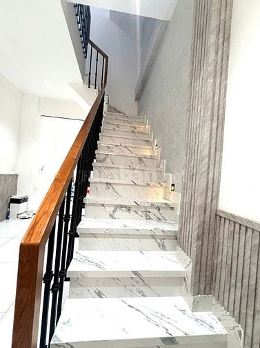 HẬU GIANG Q6, SÁT BÊN QUẬN 5, HẺM 6M CÁCH MT 20M, DT 82M2 NGANG 7.6m