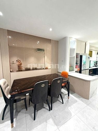 HẬU GIANG Q6, SÁT BÊN QUẬN 5, HẺM 6M CÁCH MT 20M, DT 82M2 NGANG 7.6m