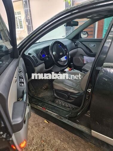 Hyundai Avante 1.6 AT 2012 Số tự động Đen