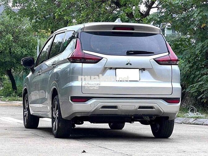 Mitsubishi Xpander 1.5 AT 2021 Bạc