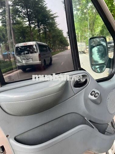 Ford Transit 2010 bản full 16 chỗ