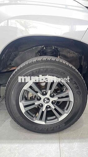 Mitsubishi Triton GLX 2023 Trắng 72.778 km