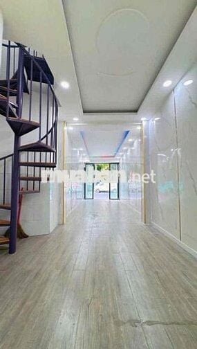🏠Cho thuê Mặt Tiền. Kinh doanh sầm uất. Đường lê quyên. p5 . q8  👉 Thu