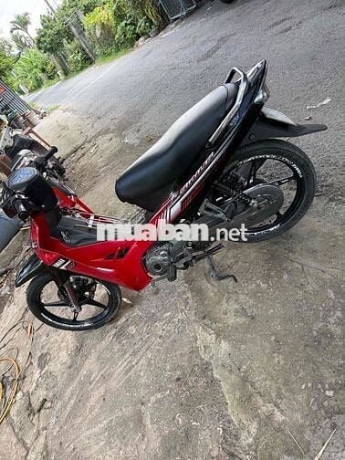 Yamaha Sirius 110 Thể thao màu Đỏ đen