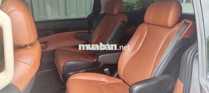 KIA CARNIVAL 2.2D SIGNATURE 2022 Trắng 120.000km