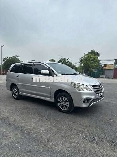Toyota Innova 2015 Tự động Bạc