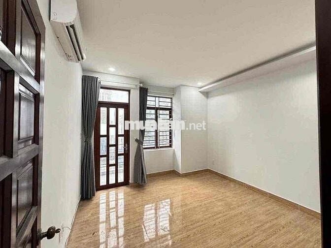NHÀ HẺM XE TẢI ĐƯỜNG TRẦN THỊ TRỌNG (4x15M) - 4 PHÒNG NGỦ