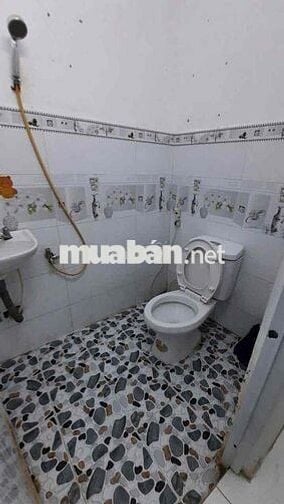 cho thuê nhà tl50 chợ đường dt 4x11m 2 phòng ngủ 2wc