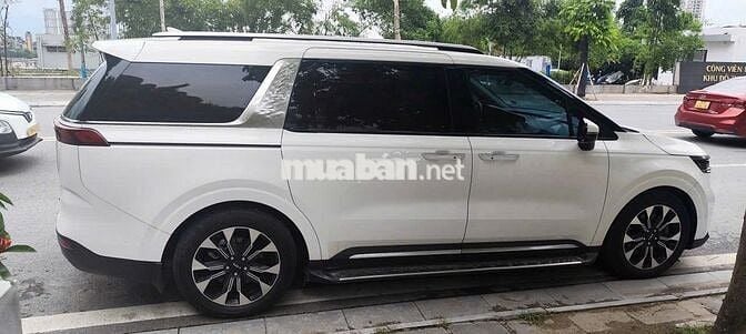 KIA CARNIVAL 2.2D SIGNATURE 2022 Trắng 120.000km