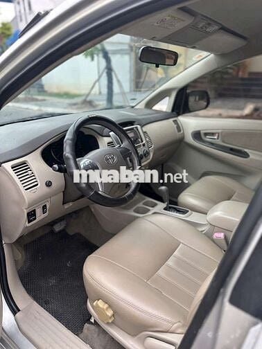 Toyota Innova 2015 Tự động Bạc