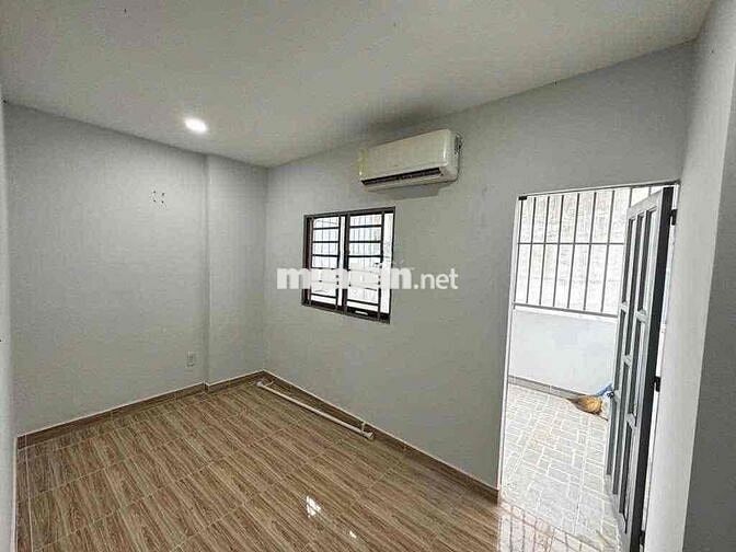 NHÀ HẺM XE TẢI ĐƯỜNG TRẦN THỊ TRỌNG (4x15M) - 4 PHÒNG NGỦ