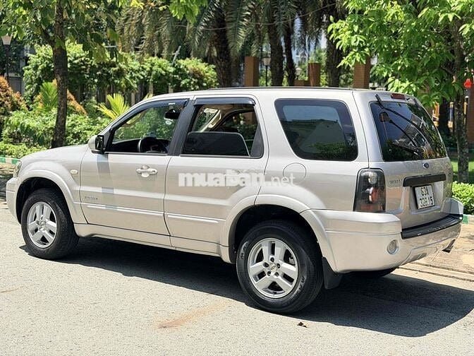 Ford Escape XLS Vàng cát, sx 2008, không lỗi