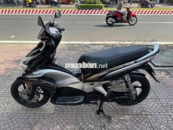 Honda Air Blade zin dep vĩnh long