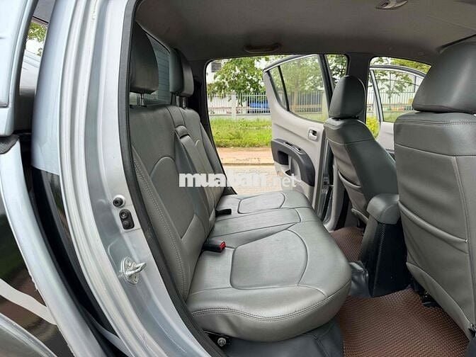 Mitsubishi Triton 2011 2 Cầu Số Tự Động Máy Dầu