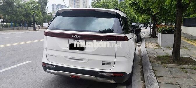 KIA CARNIVAL 2.2D SIGNATURE 2022 Trắng 120.000km