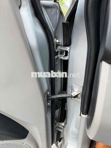 Mitsubishi Triton 2011 2 Cầu Số Tự Động Máy Dầu