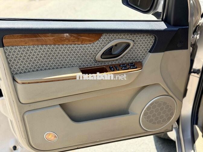 Ford Escape XLS Vàng cát, sx 2008, không lỗi