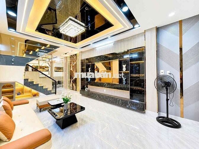 🏡 Bán nhà 2 tầng hẻm xe hơi 2581 Huỳnh Tấn Phát, Nhà Bè.  📐 Diện tích: