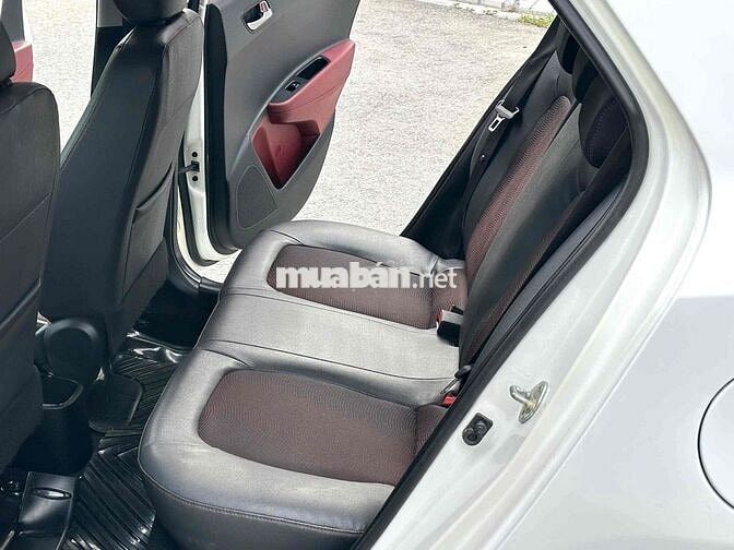 Hyundai i10 2017 1.2 AT Tự động bao zin bao chếch