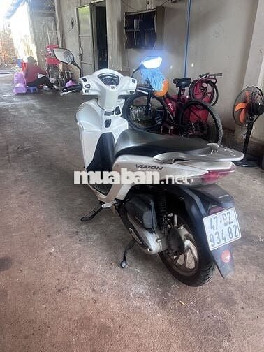 Honda Vision 2022 Trắng đen bạc 27.000 km