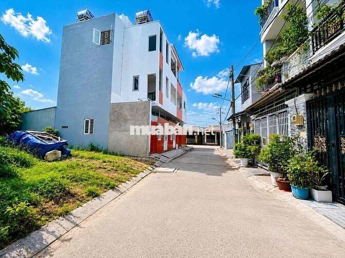 BÁN ĐẤT NGAY TRUNG TÂM HÀNH CHÍNH XÃ NHÀ BÈ, 133M2, HXH, NGANG 8,2M
