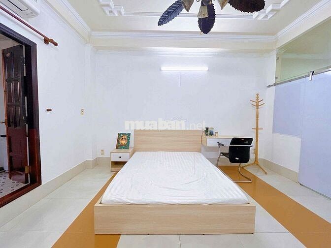 THANG MÁY 1 Phòng ngủ tách bếp 7tr6 Lý Tự Trọng, Quận 1