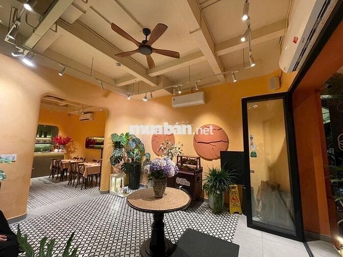🏢 NHÀ MẶT TIỀN KINH DOANH ĐẸP NGAY TRUNG TÂM QUẬN 1