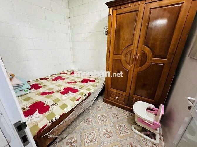 CĂN HỘ 67m² - 3 P. NGỦ, 3 TẦNG - ĐỐI DIỆN CỔNG TRƯỜNG ĐH MỎ ĐỊA CHẤT