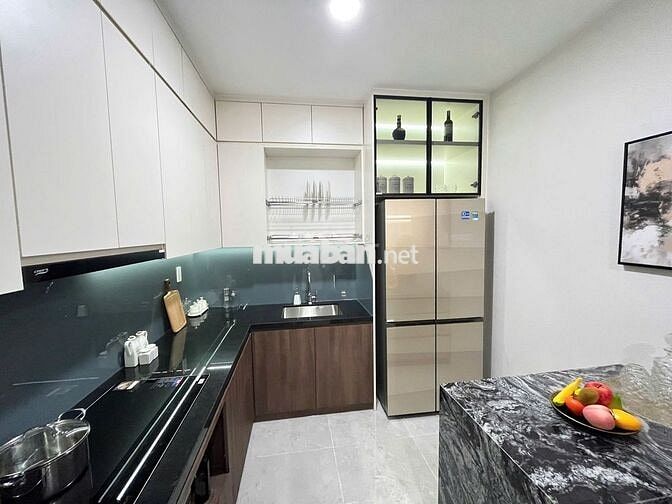 Bán căn hộ mặt tiền QL13 2PN-2WC,55m2,View Landmark81,Giá 2,6tỷ đã VAT