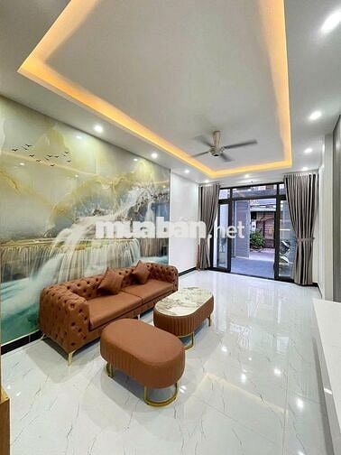 BÁN NHÀ 4 PN NGAY TRUNG TÂM - NGAY DƯỢC HẬU GIANG ĐƯỜNG NGUYỄN VĂN CỪ