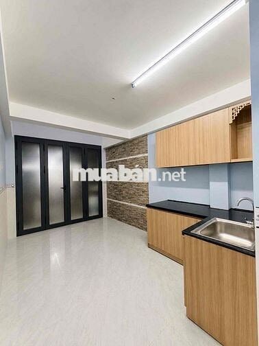 CHỈ NHỈNH 3 TỶ CHO 21m2 5 TẦNG BTCT KCD HH GẦN VĨNH KHÁNH