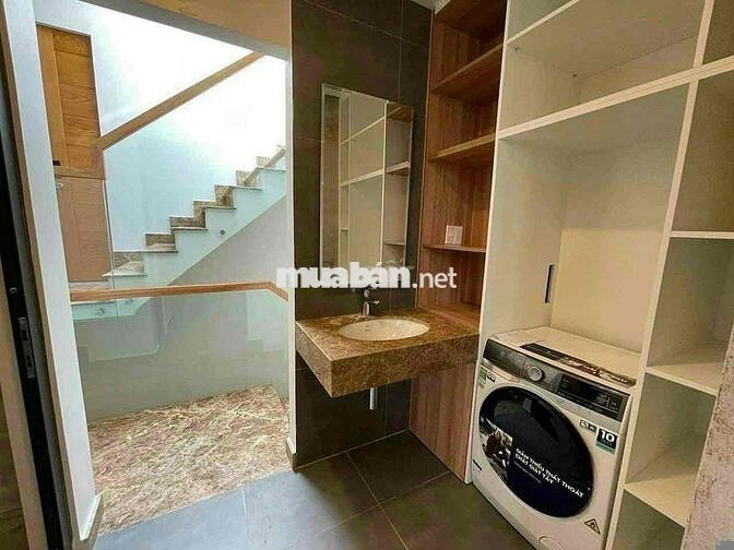 Bán nhà Hẻm xe hơi Phan Đăng Lưu, PN cho thuê 28Triệu/Tháng. Giá