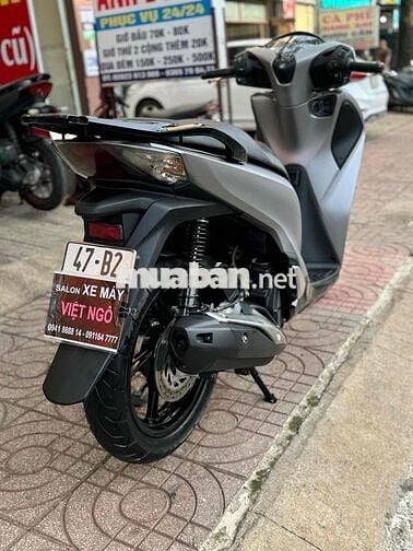 Honda SH 2017 Bạc nhám đen