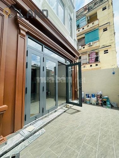 SIÊU PHẨM NHÀ MỚI XÂY TÂM HUYẾT- 5 TẦNG- HIỆN ĐẠI- CÓ THANG MÁY- NỘI T