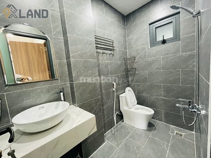 SIÊU PHẨM NHÀ MỚI XÂY TÂM HUYẾT- 5 TẦNG- HIỆN ĐẠI- CÓ THANG MÁY- NỘI T