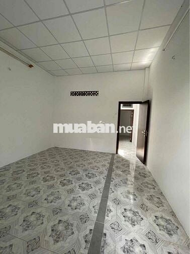 GIÁP NAM LONG AN LẠC (4x12) VUÔNG VỨC CHỈ NHỈNH 4 tỷ