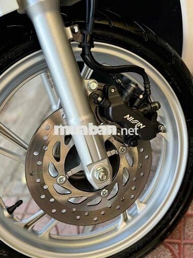 Honda SH 2025 Trắng Đen