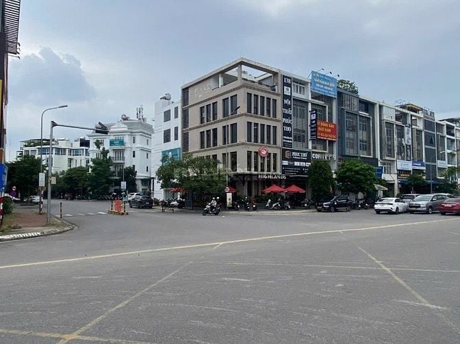 Biệt thự ven sông khu đô thị Waterfront City Đại lộ Võ Nguyên Giáp, HP