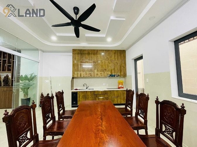 SIÊU PHẨM NHÀ MỚI XÂY TÂM HUYẾT- 5 TẦNG- HIỆN ĐẠI- CÓ THANG MÁY- NỘI T