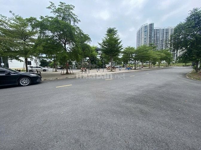 Biệt thự ven sông khu đô thị Waterfront City Đại lộ Võ Nguyên Giáp, HP