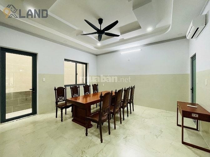SIÊU PHẨM NHÀ MỚI XÂY TÂM HUYẾT- 5 TẦNG- HIỆN ĐẠI- CÓ THANG MÁY- NỘI T