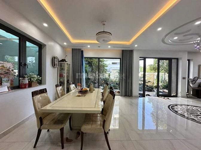 Biệt thự ven sông khu đô thị Waterfront City Đại lộ Võ Nguyên Giáp, HP