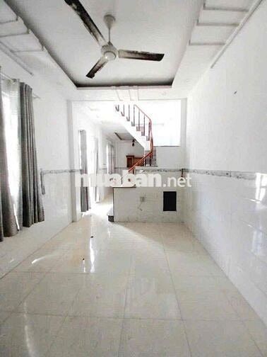 NHÀ GÓC 2 MẶT TIỀN HẺM LÊ VĂN KHƯƠNG