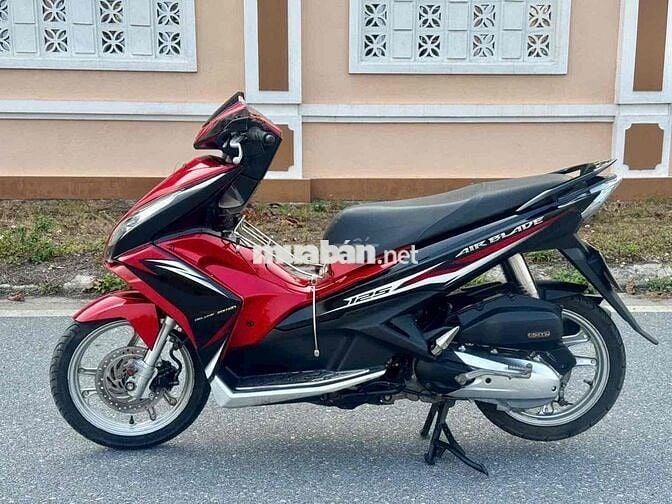 Honda Air Blade 125cc 2015 Đỏ đen Nguyên bản