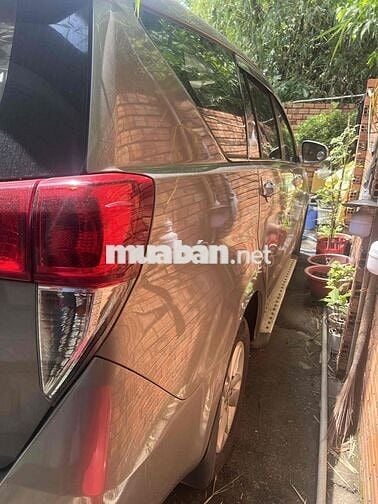Toyota Innova 2018 Nâu Xe gia đình
