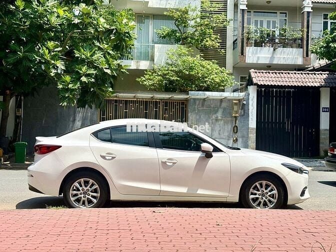 Mazda 3 Sedan 1.5 Luxury 2019 Trắng 51000 km