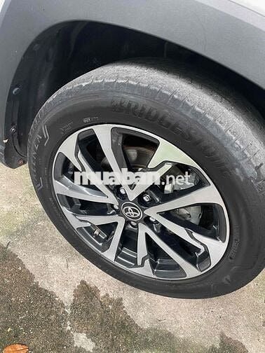 Toyota Corolla Cross Hybrid Trắng Tự động
