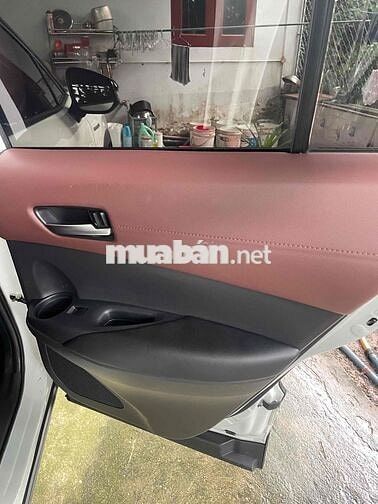 Toyota Corolla Cross Hybrid Trắng Tự động